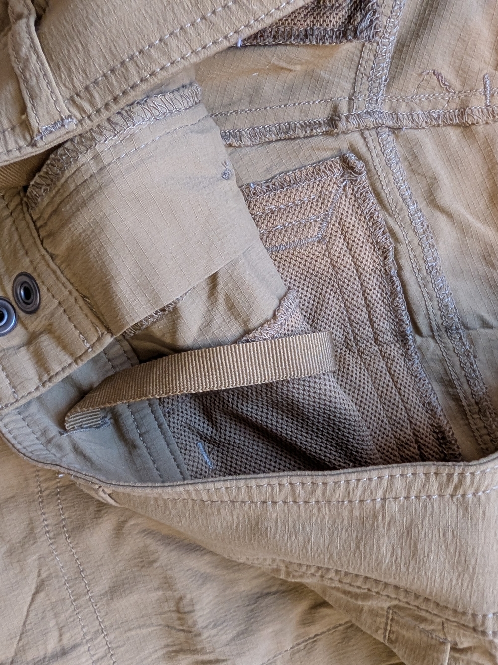 Khaki/Tan Women's Casual Shorts - Picture 8 of 9